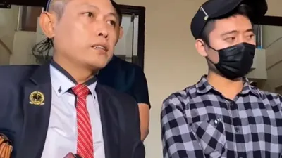 Pengacara Rozy Zay Hakiki Bahas Perdamaian Setelah Norma Risma Gandeng Hotman Paris, Netizen: Panik Ya?