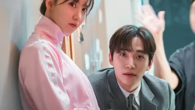 Postre King the Land Yoona SNSD dan Lee Jun Ho