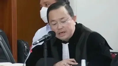 Pedas! Disebut Tidak Profesional oleh JPU, Pengacara Ferdy Sambo Semprot Balik Jaksa dan Sebut Serampangan