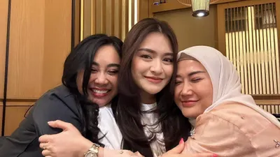 Nathalie Holscher dan Marissya Icha