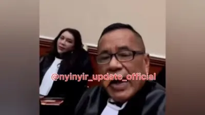 Instagram @nyinyir_update_official