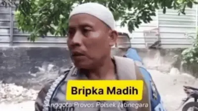 Seorang anggota Provos Polsek Jatinegara, Bripka Madih mengaku diperas rekannya sendiri usai diminta &quot;uang pelicin&quot;.