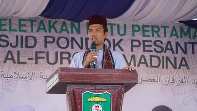 Bikin Kagum! Ustaz Abdul Somad Bongkar Alasan Kenapa Muhammad Ali Selalu Bawa Korek Api Meski Tak Merokok