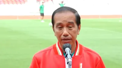 Presiden Jokowi Utus Erick Thohir Terbang ke Zurich Buat Negosiasi ke FIFA, Ngerayu Lagi?