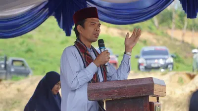 STMJ Alias Salat Terus tapi Maksiat Jalan? Hati-hati, Ustaz Abdul Somad Bilang Ada Keburukan Ini di Dalamnnya!
