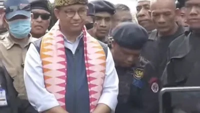 Kunjungan Silaturahmi Anies Baswedan ke Nusa Tenggara Barat,  Terima Cinderamata Cantik Ini! 