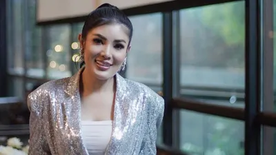 Nindy Ayunda 