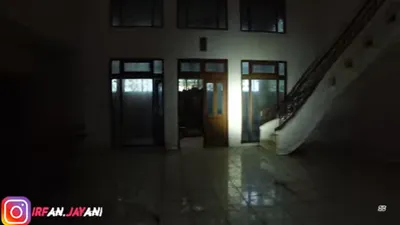 Rumah Tiko dan Bu Eny sebelum direnovasi