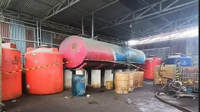 Gudang solar ilegal yang berada dekat rumah AKBP Achiruddin Hasibuan.