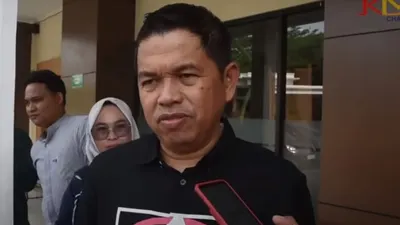 Hadiri Sidang Perceraian, Dedi Mulyadi Bantah Isu KDRT Psikologi dan Singgung Karakter Anne Ratna Mustika