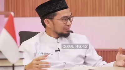 Ustadz Adi Hidayat Ungkap Pembuka Akhir Zaman Bukan Menghijaunya Arab Tetapi Ketika Diutusnya..
