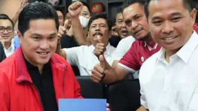 Siap Bersaing dengan La Nyalla Mattalitti, Erick Thohir Resmi Daftarkan Dirinya Sebagai Calon Ketum PSSI