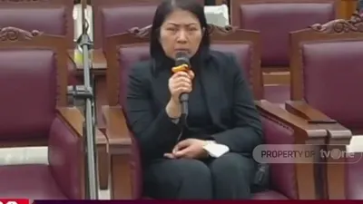 Kirdy Putra sebagai pakar mikro ekspresi mencoba membaca mimik dan juga gestur dari Putri Candrawathi.