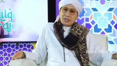 GEGER Salat Idul Fitri Ponpes Al Zaytun Shaf Laki-laki dan Wanita Bercampur, Buya Yahya Jelaskan Hukumnya!