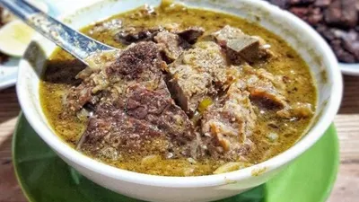 kuliner legendaris Makassar, Pallu basa