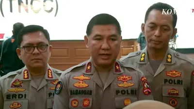 Berpakaian Dinas Lengkap Richard Eliezer Jalani Sidang Kode Etik di Mabes Polri Hari Ini!