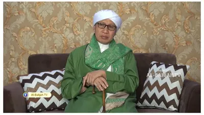 Buya Yahya menjelaskan sunnah yang perlu diperhatikan saat berbuka puasa.