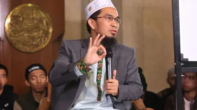 Ustaz Dr. Adi Hidayat, Lc., M.A.