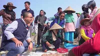 Anies Baswedan dan Susi Pudjiastuti