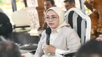 Bupati Purwakarta Anne Ratna Mustika