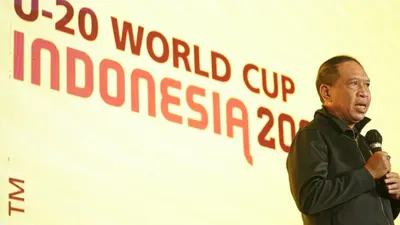 Wakil Ketua Umum Persatuan Sepak Bola Seluruh Indonesia (PSSI), Zainudin Amali telah mengumumkan bahwa Presiden Joko Widodo telah menerima pengunduran dirinya sebagai Menteri Pemuda dan Olahraga (Menpora).