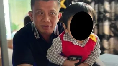 Ferdy Sambo dan putra bungsunya