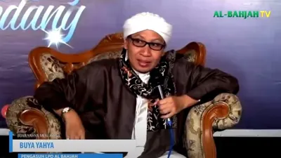 Buya Yahya jelaskan hukum mencuci baju pakai mesin cuci