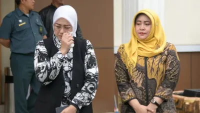 Anne Ratna Mustika