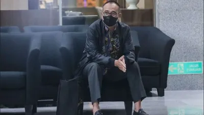 Sering Pamer Harta Kekayaan, Giliran PPATK Blokir Rekening Istri dan Anak Rafael Alun, Terkait TPPU?
