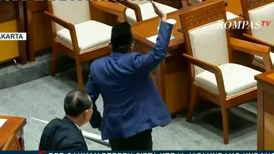 Momen Fraksi PKS dan Demokrat Tolak UU Cipta Kerja 