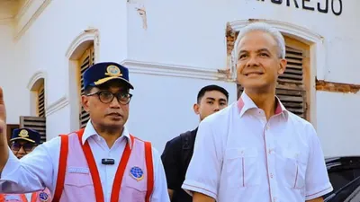 Ganjar Pranowo dan Menteri Perhubungan Budi Karya Sumadi