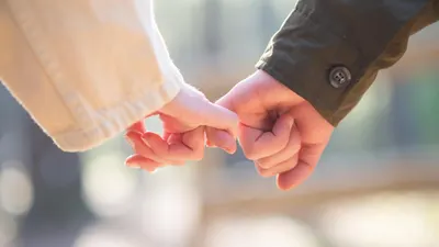 Ilustrasi. Girlfriend Day, di mana pada hari tersebut pasangan pria akan mendedikasikan waktu untuk kekasih wanitanya.