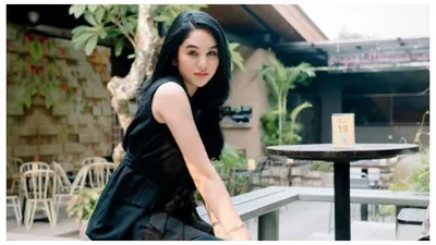 Hana Hanifah klarifikasi soal isu perselingkuhan dengan Christian Sugiono.