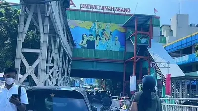  Viral Parkir Liar di Pusat Belanja Tanah Abang