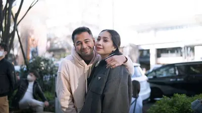 Nagita Slavina Diduga Hamil Anak Ketiga? Raffi Ahmad Sibuk Cari Nama Anak Perempuan