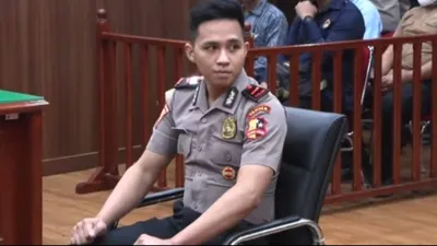 Richard Eliezer saat sidang kode etik