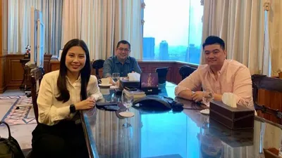 Chief Arnold bergabung dengan Partai Perindo