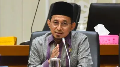 Bukhori Yusuf Trending Soal Kasus KDRT