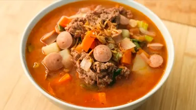 Illustrasu. Resep Sup Tomat Daging 