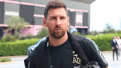 Kabar bahwa Lionel Messi tidak ikut dalam ajang FIFA Matchday 2023 Argentina melawan Indonesia sudah ramai diperbincangkan.