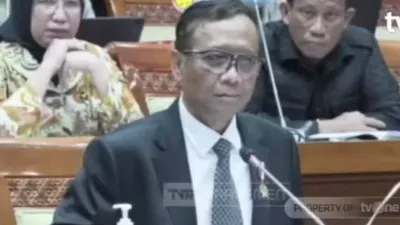 Perdebatan Transaksi Rp 349T oleh Mahfud MD
