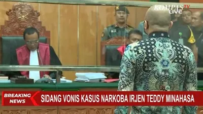 Sidang Vonis Kasus Teddy Minahasa