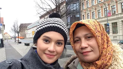 Ibu Indah Permatasari Curhat Tak Dapat Ucapan Lebaran hingga Bandingkan Arie Kriting dengan Refal Hady