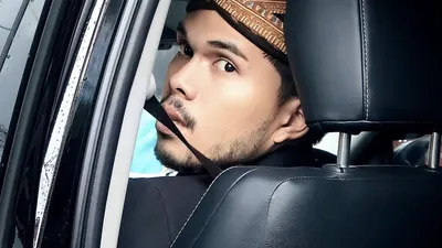 Usai Fuji Beli Rumah Mewah, Thariq Halilintar Gantian Tunjukkan Mobil Keren Banjir Nyinyiran Netizen: Nggak Bisa Move On