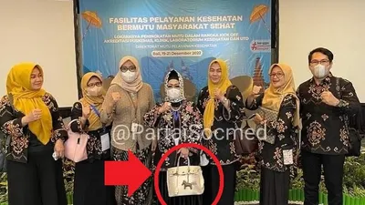 Kadinkes Lampung Tenteng Tas Mewah