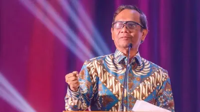 Mahfud MD Ditunjuk Jadi Plt Menkominfo, Jokowi Yakin Kejagung Profesional Tangani Kasus Korupsi Johnny G Plate