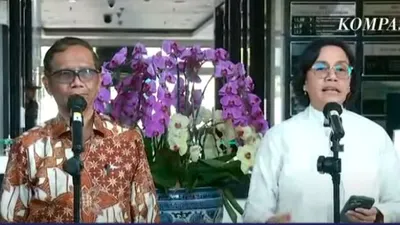 Mahfud MD dan Sri Mulyani