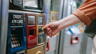 Biaya Transfer Bank BCA ke Blu Jadi Gratis, Tapi Ada Catatan untuk yang Pakai ATM