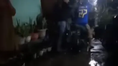 Penganiayaan yang dilakukan oleh Abdi Toisuta, anak ketua DPRD Ambon terjadi tepat di depan Asrama Polri, Talake, Ambon, Maluku.
