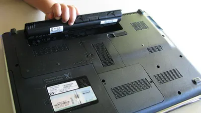Ada sejumlah penyebab umum baterai laptop bocor. Selain itu, Ayojakarta akan memberikan solusi serta tips perawatan untuk mencegahnya.